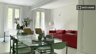 Lloguer Pis a Dreta de l´Eixample. Piso de 2 habitaciones en alquiler en la dreta de leixample