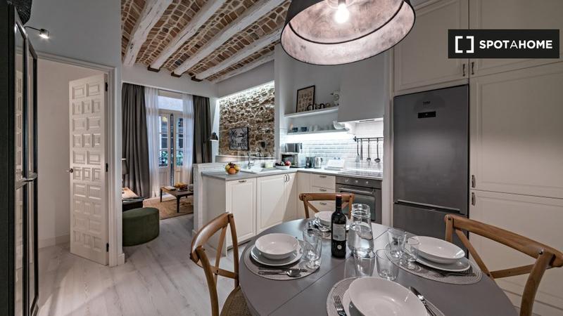 Foto 653ffac5-2737-4476-b61f-22b433cb72d4. Location appartement avec chauffage dans St. Pere - Sta. Caterina - El Born Barcelona