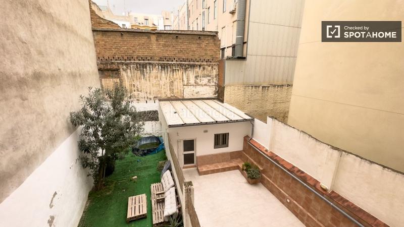 Foto 2d12f922-df07-4f0f-ae25-c50b6bea9351. Alquiler piso estudio en alquiler en el Raval, en Barcelona