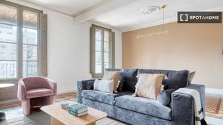 Location Appartement à Dreta de l´Eixample. Piso de 2 habitaciones en alquiler en hostafrancs, barcelona