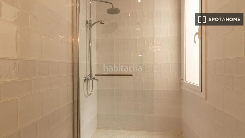 Foto 2553205c-289d-44f0-bba9-c541fab00d4a. Affitto appartamento con riscaldamento in Raval Barcelona