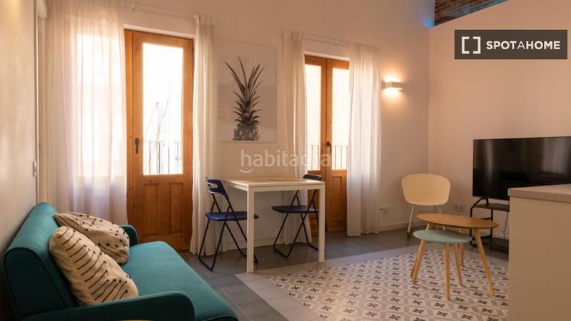 Foto f76e20a1-ec88-4e4a-9524-96070f4b5272. Affitto appartamento con riscaldamento in Raval Barcelona