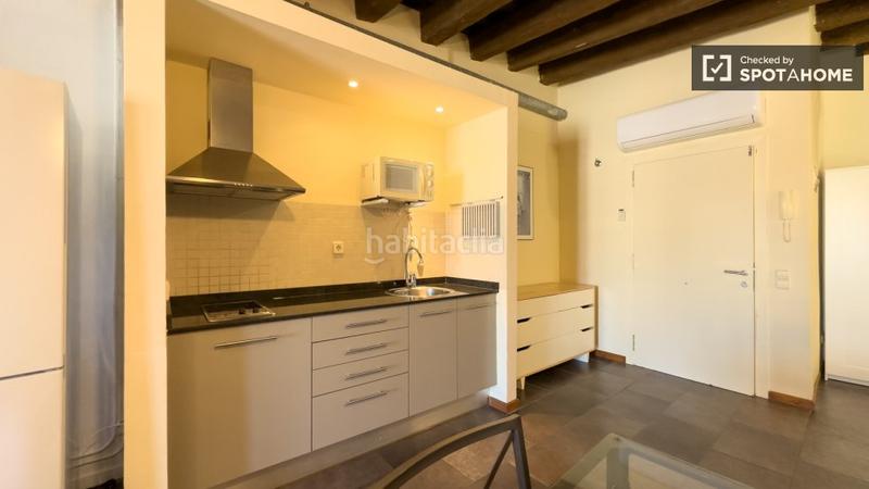 Foto 7fcfc89f-e885-4bd4-9eaa-8b8699ea6727. Alquiler piso estudio en alquiler en sant pere, . en Barcelona