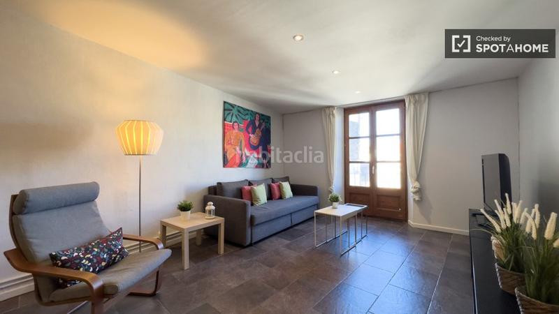Foto b50524ca-9dd1-4f22-a824-baadae64d095. Alquiler piso estudio en alquiler en sant pere, . en Barcelona