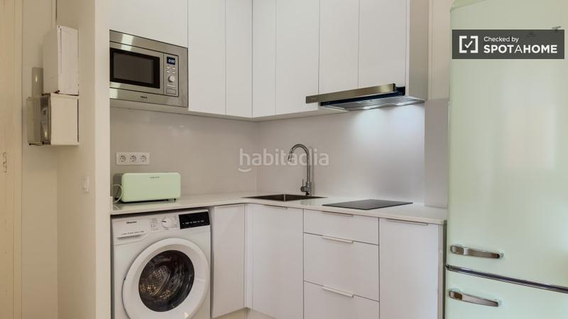 Foto 5b06eff9-885c-4324-b593-d61089884273. Alquiler piso apartamento de 1 dormitorio en alquiler en la Barceloneta en Barcelona