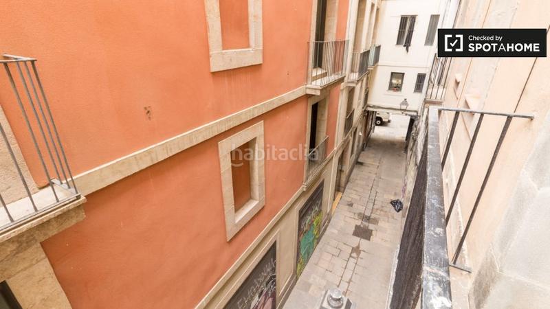 Foto dcade63e-c820-4d19-8b6c-34d0269cf7af. Lloguer pis amb calefacció a Raval Barcelona