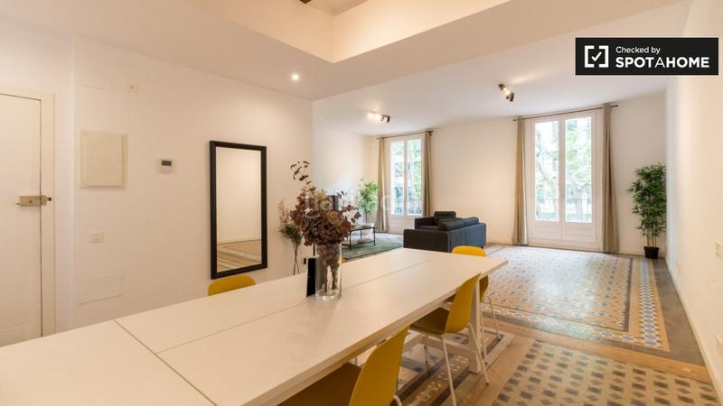 Foto cb98b948-b817-44ee-9f93-9c46a5f89e2a. Location appartement avec chauffage dans Raval Barcelona