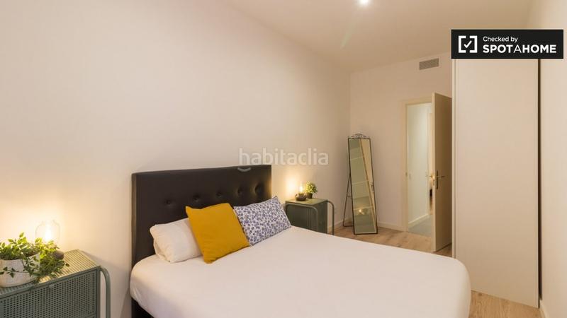Foto f58eb679-e0af-4948-99a0-0d82005f9a8c. Rent flat with heating in Raval Barcelona