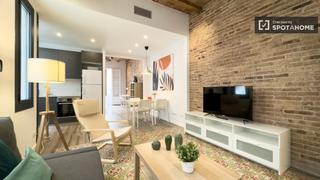 Location Appartement à La Nova Esquerra de l´Eixample. Estudio en alquiler en la nova esquerra de leixample.