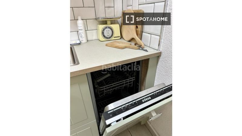 Foto cc155be2-41d0-4f38-babf-aca08e719d9d. Lloguer pis amb calefacció a Gòtic Barcelona