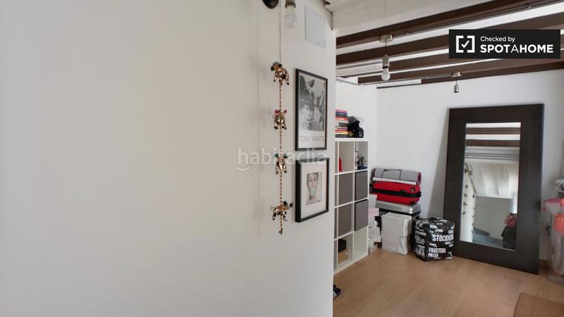 Foto b8990f08-2f6b-4e31-b602-5d319cdd7f91. Rent flat with heating in Sants Barcelona
