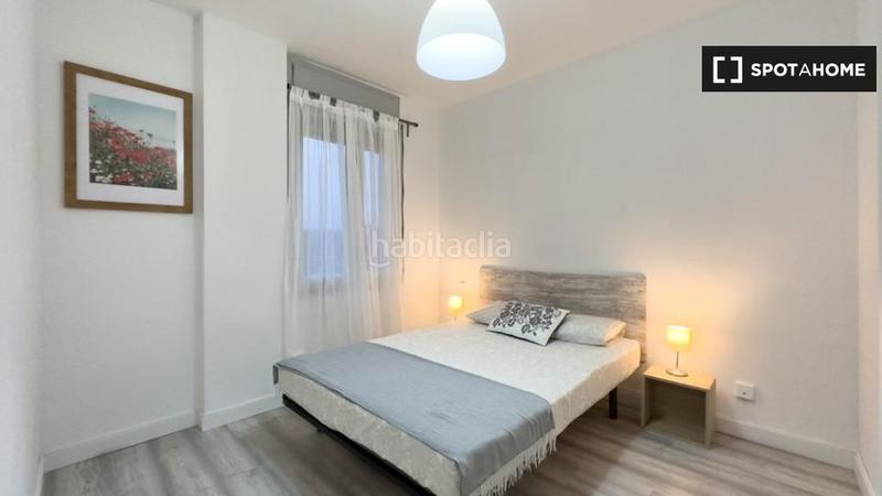 Foto 8c9dbfc7-261b-413c-ad8d-c70e6a312f36. Alquiler piso apartamento de 3 dormitorios en alquiler en poblenou, . en Barcelona