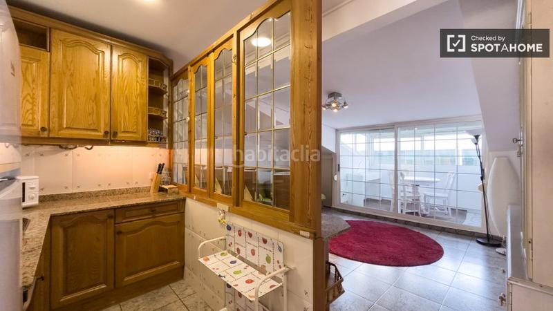 Foto cba247d0-e797-4c9b-9c14-1a7b2631f7a4. Alquiler piso estudio en alquiler en Hostafrancs Barcelona