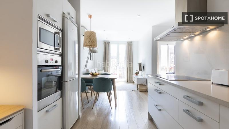 Foto ad17ba4e-3da3-49d1-96f2-9d0c2ee24412. Alquiler piso  en alquiler de 2 habitaciones en el poble sec, . en Barcelona