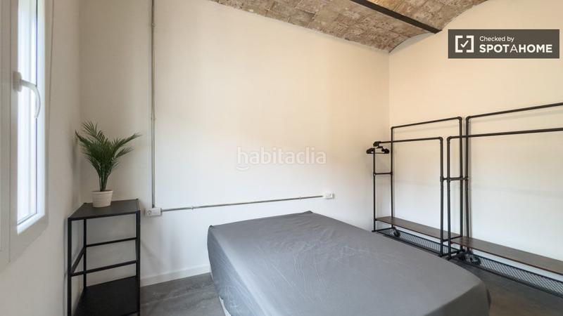 Foto afe71c31-c282-4570-bf46-eb889e9453d7. Alquiler piso  de 1 habitación en alquiler en santsmontjuïc, en Barcelona