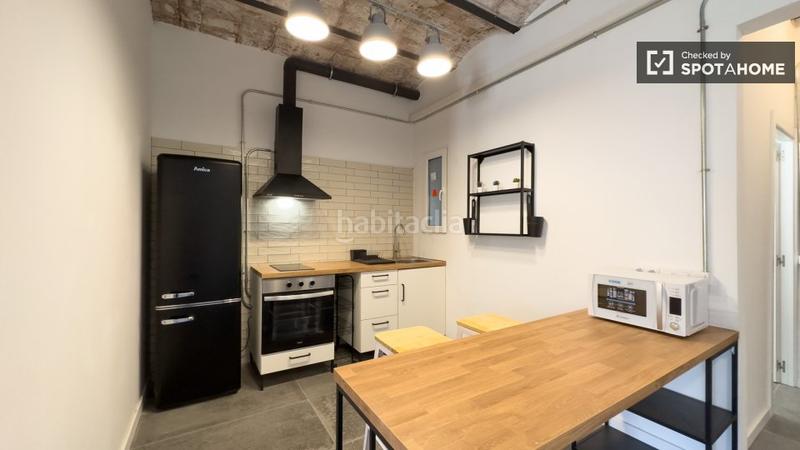 Foto bb2deada-2313-45c6-bc14-d45528fa2fb3. Alquiler piso  de 1 habitación en alquiler en santsmontjuïc, en Barcelona