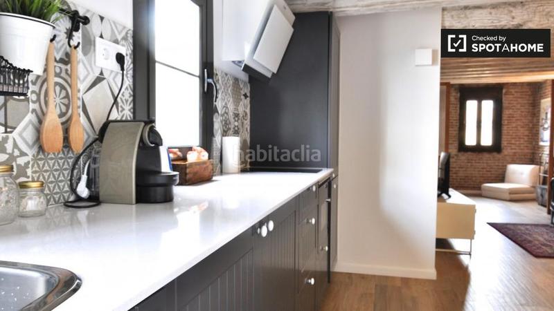 Foto 01c36593-d11b-4b72-a647-5692085aa473. Lloguer pis amb calefacció a Gòtic Barcelona