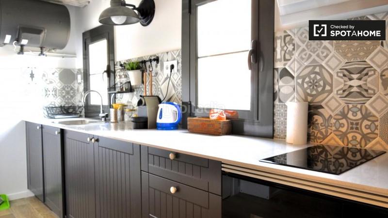 Foto 11be654d-dcf6-43fa-a68f-253fd3af3ecb. Lloguer pis amb calefacció a Gòtic Barcelona