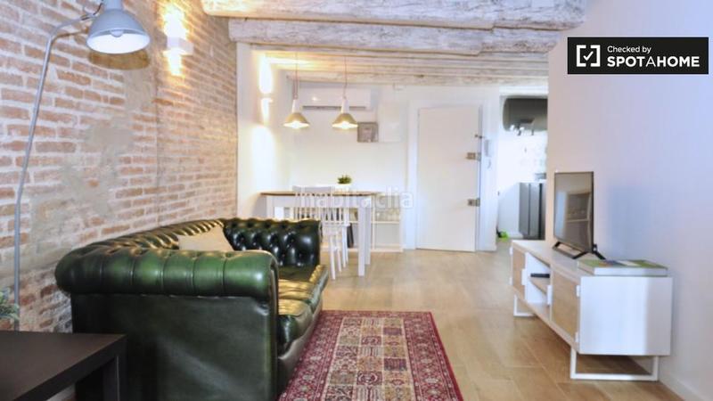 Foto f475f880-d66b-4c7e-ae0c-bd8a55e43251. Rent flat with heating in Gòtic Barcelona