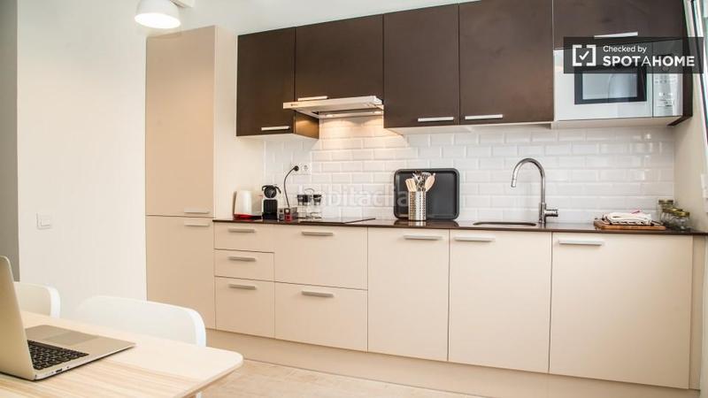 Foto 0729d90b-95ee-4cb5-9619-97fdf2165bb6. Location appartement avec chauffage dans El Clot Barcelona