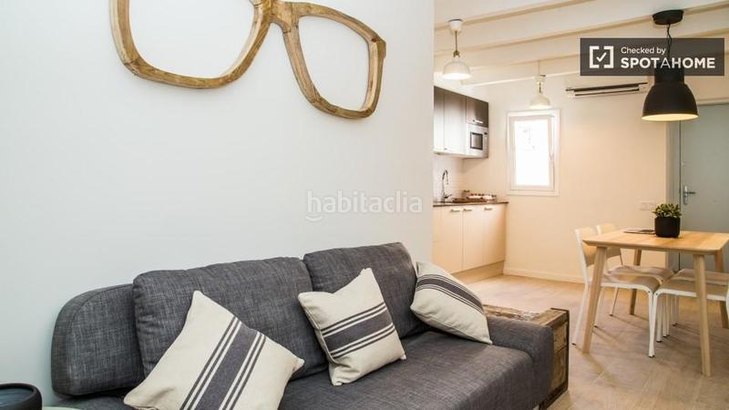 Foto b7ed7421-b97b-4699-a2d0-92e43243bcf0. Location appartement avec chauffage dans El Clot Barcelona