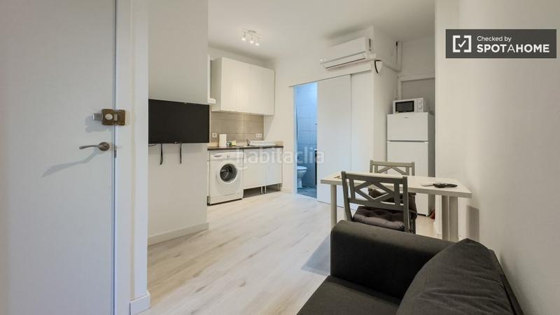Foto 5c2f13ed-1f78-4068-804f-b8a4180e4864. Rent flat with heating in Fort Pienc Barcelona
