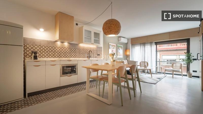 Foto 112b4fa3-e78f-4dbf-8fd2-73a6b884f8a8. Rent flat with heating in Congrés - Indians Barcelona