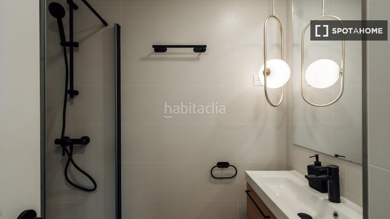 Foto 19ff75c8-bd3f-436a-b11e-9fe0acebfeeb. Affitto appartamento con riscaldamento in Raval Barcelona