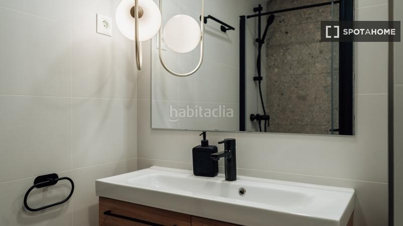 Foto d99018bd-52f1-4df3-a85f-615df8b88b52. Affitto appartamento con riscaldamento in Raval Barcelona