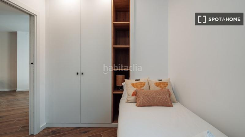 Foto f1309d19-1b6b-4db6-a7b5-b33a88246ef1. Rent flat with heating in Raval Barcelona