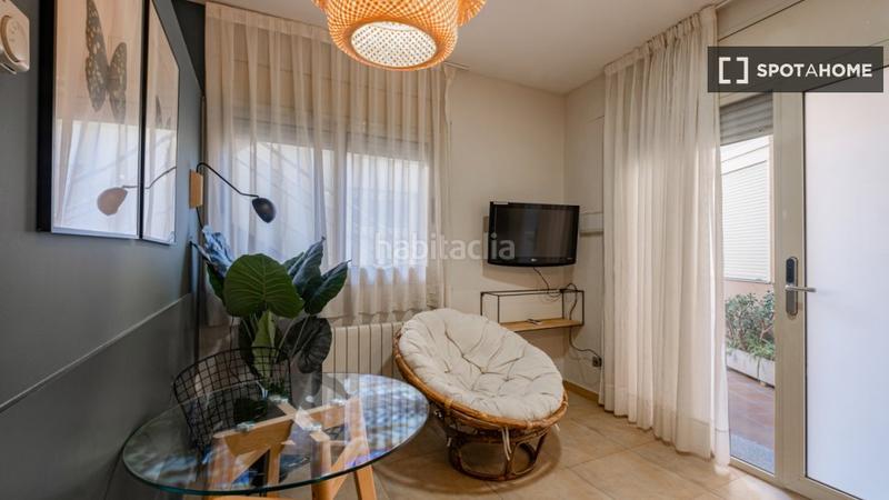 Foto 1b46f0a4-38b7-44aa-b929-89c0eed83e9c. Location appartement avec chauffage dans Sants Barcelona