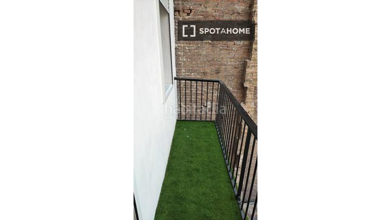 Foto 80398fcc-cb0a-4b0d-ba29-865d1332aeba. Rent flat with heating in Sant Antoni Barcelona