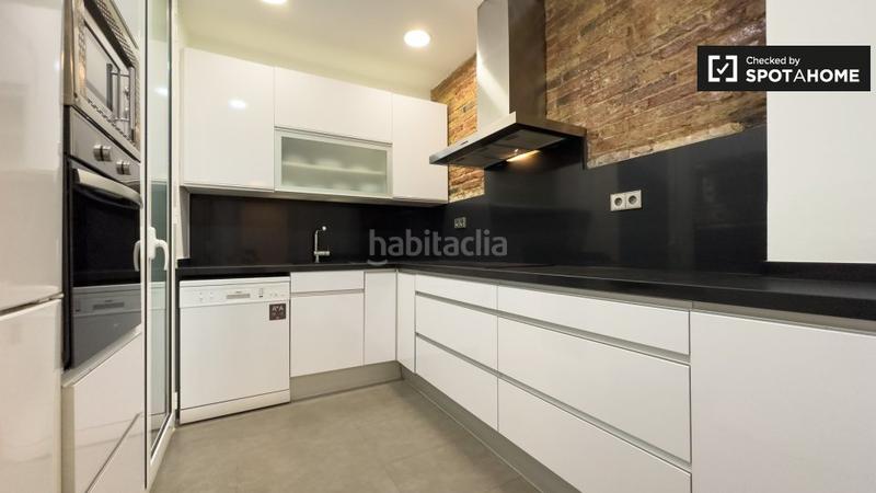 Foto 95b0be5e-2f24-4b84-848e-23741d4206f4. Alquiler piso  de 3 dormitorios en alquiler , en Barcelona