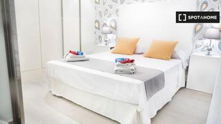 Miete Etagenwohnung in St. Pere - Sta. Caterina - El Born. Apartamento de 2 dormitorios en alquiler en el born, barcelona