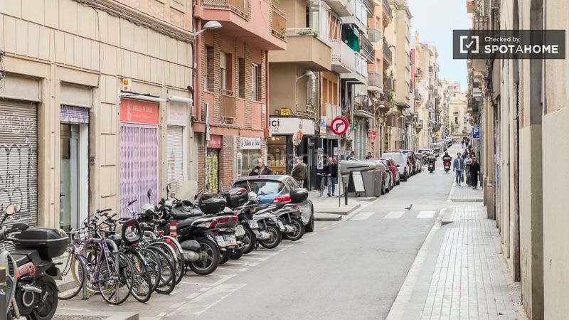 Foto 6d8c63d6-0606-4c4a-97f6-ea15dc84b6c5. Miete etagenwohnung mit heizung in Vila de Gràcia Barcelona