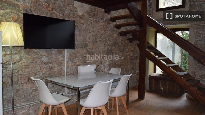 Foto 04891eb9-628f-425a-a73b-b1bb80a74b73. Miete etagenwohnung mit heizung in Raval Barcelona