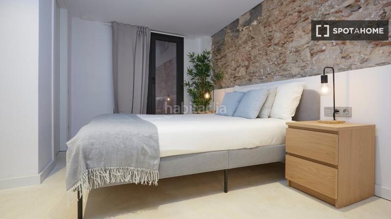 Foto 138c044b-bdd6-48ec-bd78-011339bdc997. Alquiler piso apartamento de 2 dormitorios en alquiler en el Raval, en Barcelona