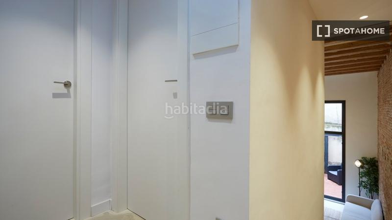 Foto 9833bbc1-020f-4c34-9a14-dbe312da96d0. Alquiler piso apartamento de 2 dormitorios en alquiler en el Raval, en Barcelona