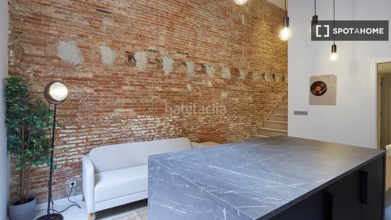 Foto e8a4e225-9738-4130-8e32-e7ed14746e48. Lloguer pis amb calefacció a Raval Barcelona