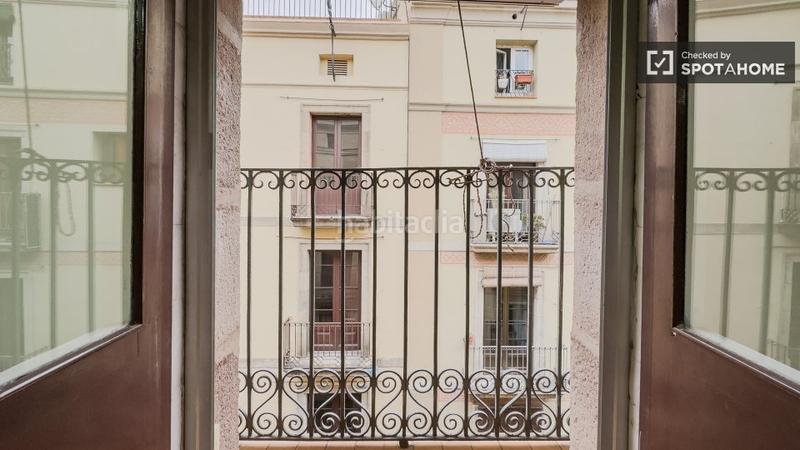 Foto 686c39ab-7505-42c0-b656-544d6cda0ad0. Miete etagenwohnung mit heizung in Raval Barcelona
