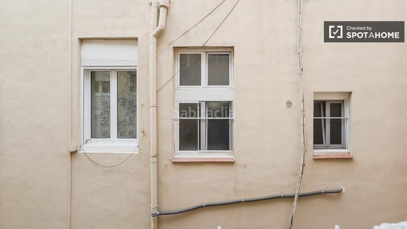 Foto 4c45c160-48ec-4ed0-87fc-ead7a6bfe842. Rent flat with heating in Raval Barcelona