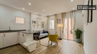 Location Appartement à Raval. Apartamento de 2 dormitorios en alquiler en el raval, barcelona