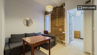 Affitto Appartamento in Sants. Piso de 3 habitaciones en alquiler en santsbadal, barcelona.