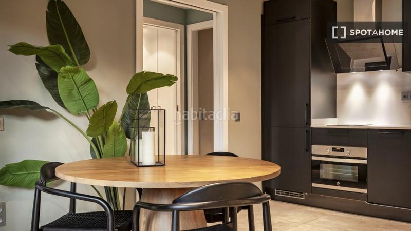 Foto 3eec82ed-92bf-4bcc-80d5-adf03d993b26. Rent flat with heating in Sant Antoni Barcelona