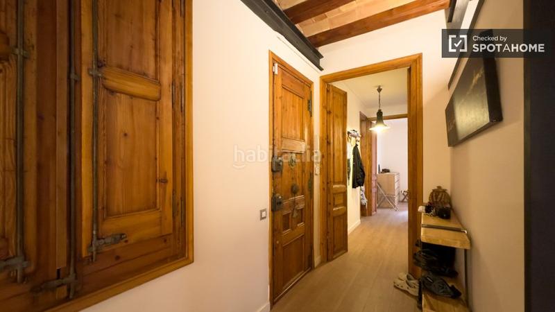 Foto a42e385d-9fca-437e-90d3-554b2b7a3182. Rent flat with heating in Raval Barcelona