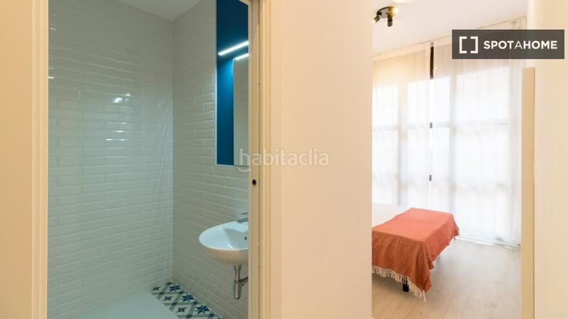 Foto 897056ce-b793-48fd-a010-277bc6a305b4. Alquiler piso apartamento de 3 dormitorios en alquiler en el Raval, . en Barcelona