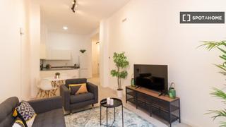Miete Etagenwohnung in Raval. Apartamento de 3 dormitorios en alquiler en el raval, barcelona.