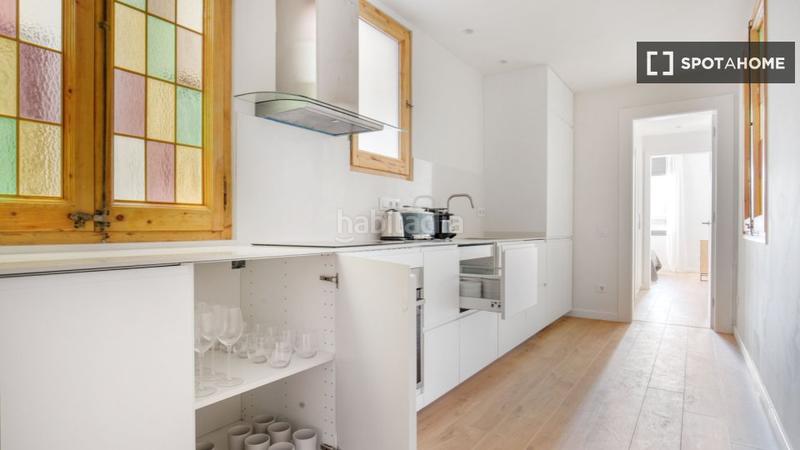 Foto 77ca60c6-70c0-4994-b8bd-4bb4619633e6. Alquiler piso apartamento de 2 dormitorios en alquiler en Barcelona