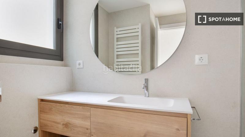 Foto b07b8c01-4cae-44a0-b8dc-a9aaddff69e0. Alquiler piso apartamento de 2 dormitorios en alquiler en Barcelona