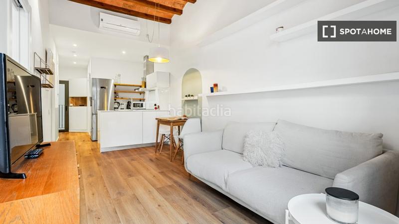 Foto 5f786d79-9e3d-48eb-aa2b-567e241bf71e. Alquiler piso  de 2 habitaciones en alquiler en Hostafrancs, en Barcelona